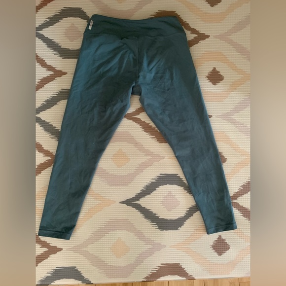 Zella Live In Midi Leggings - Picture 3 of 5